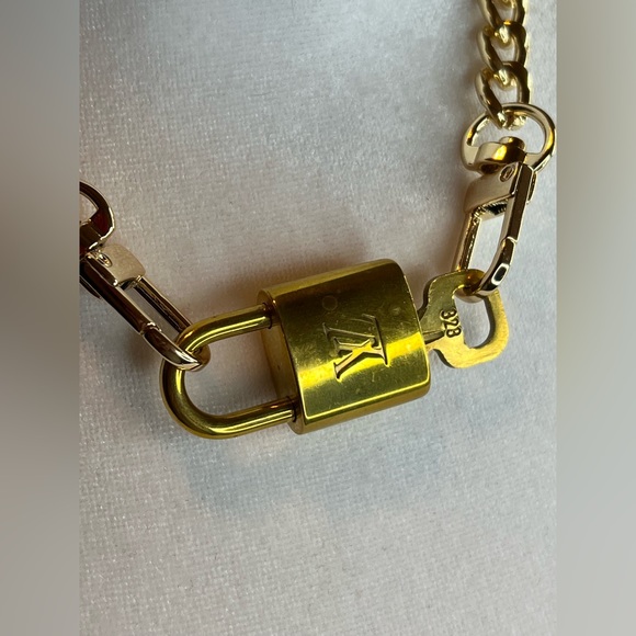 Authentic Louis Vuitton Lock and Key on Chain #323 - Picture 3 of 7